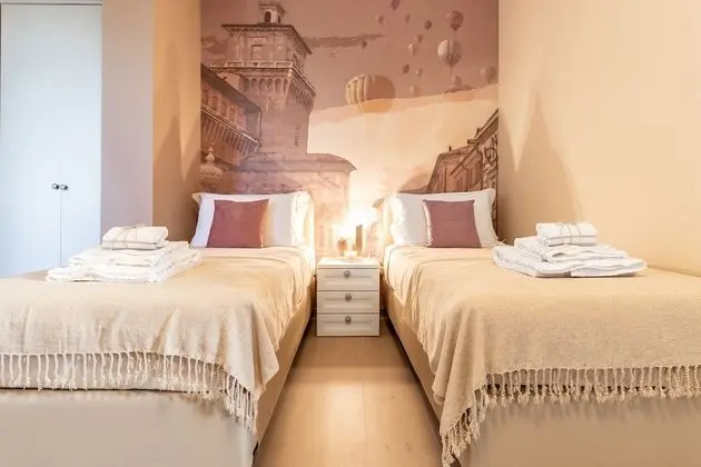 Standard Tek Büyük veya İki Ayrı Yataklı Oda, Havuz Manzaralı (Ferrara)