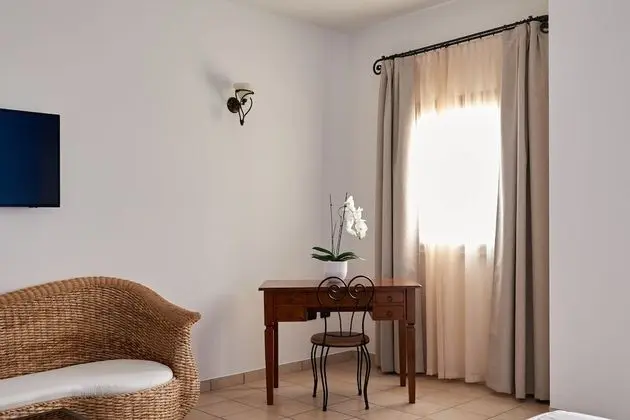 Tek Büyük Yataklı Oda, Balkon, Deniz Manzaralı