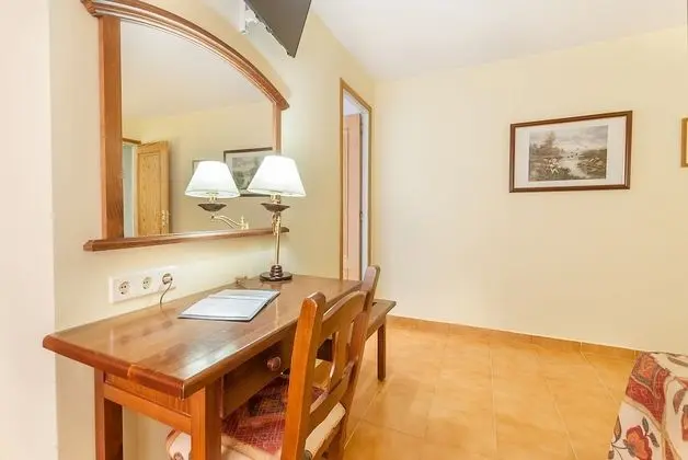 Üç Kişilik Oda (2 adults + 1 child)