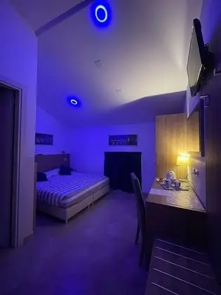 Comfort Tek Büyük Yataklı Oda (double bed)