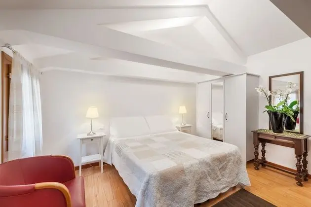 Apart Daire, 2 Yatak Odası, Ek Bina (no lift)