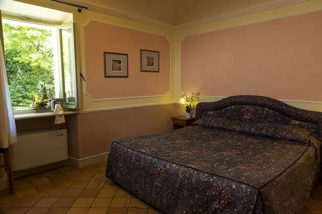 Standard Tek Büyük Yataklı Oda, Bahçe Manzaralı