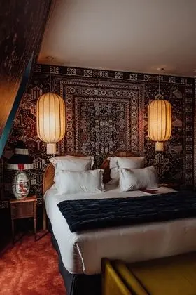 Junior Süit (Mercedes)