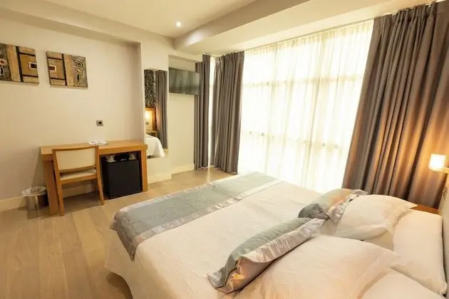 Tek Büyük Yataklı Oda