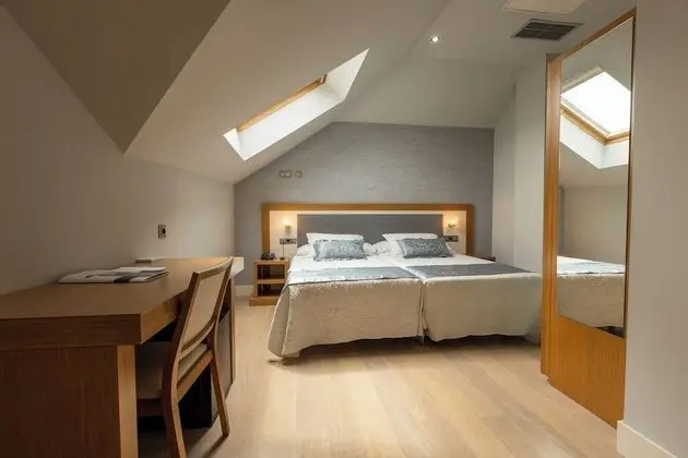 Tek Büyük Yataklı Oda