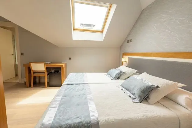 Tek Büyük Yataklı Oda