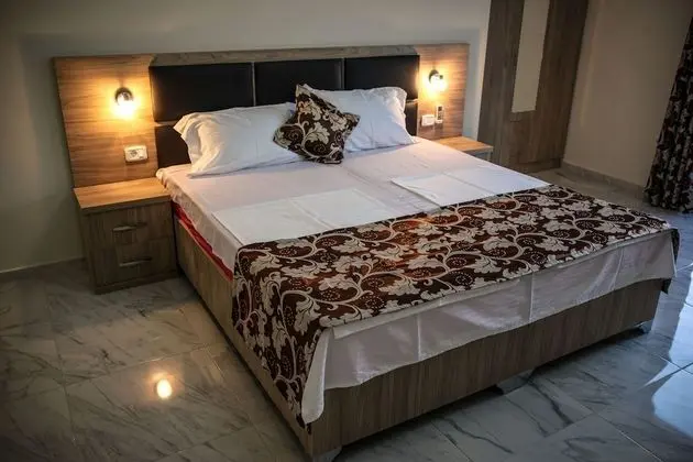 Üç Kişilik Oda, Balkon
