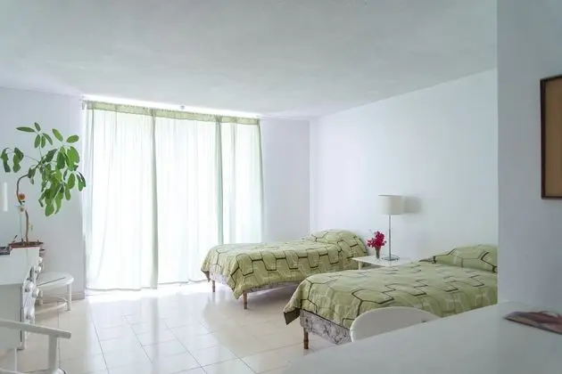 Standard Stüdyo, Okyanus Manzaralı