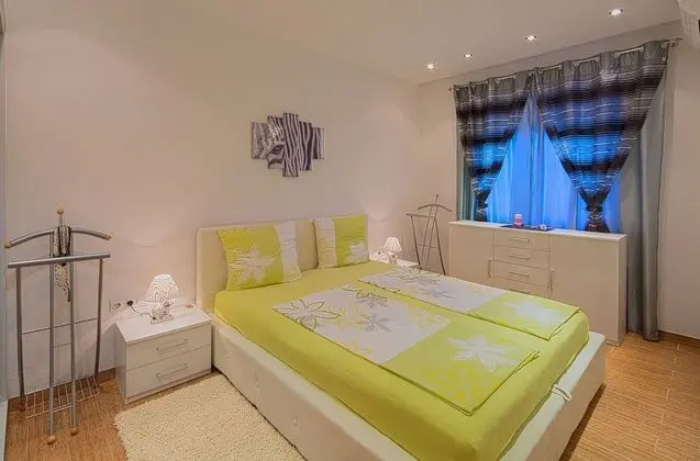 Superior Apart Daire, 2 Yatak Odası, Teras, Deniz Manzaralı
