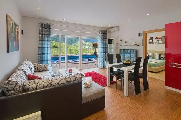 Superior Tek Büyük Yataklı Oda, 2 Yatak Odası, Sauna, Deniz Manzaralı