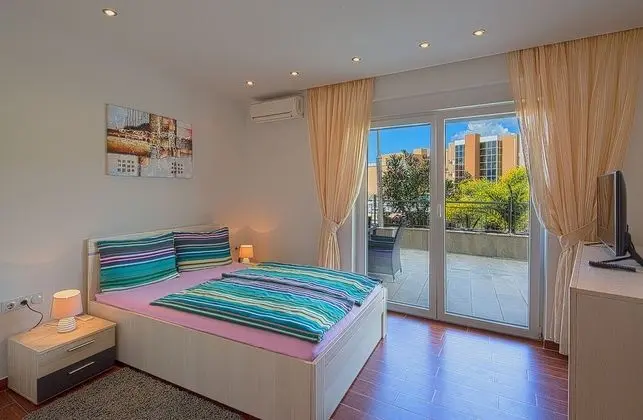 Superior Tek Büyük Yataklı Oda, 2 Yatak Odası, Sauna, Deniz Manzaralı