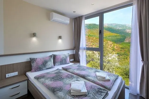 Superior Tek Büyük Yataklı Oda, 2 Yatak Odası, Sauna, Deniz Manzaralı