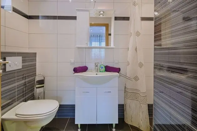Superior Tek Büyük Yataklı Oda, 2 Yatak Odası, Sauna, Deniz Manzaralı