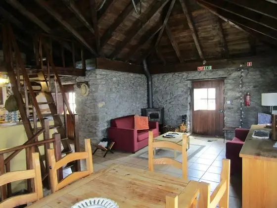 Kır Evi, 2 Yatak Odası, Bahçeli