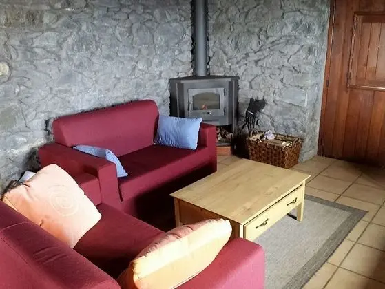 Kır Evi, 2 Yatak Odası, Bahçeli