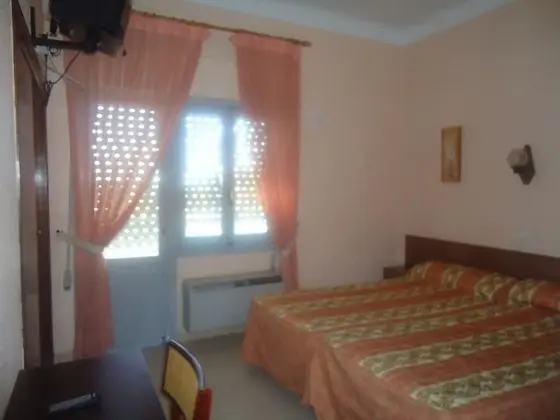 Tek Kişilik Oda