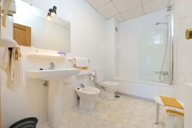 D - Habitación doble con vistas al mar