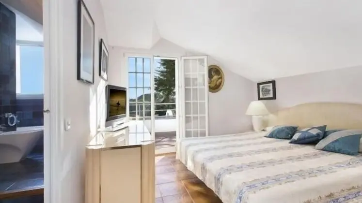Villa, 5 Yatak Odası, Kişiye Özel Havuzlu, Deniz Manzaralı