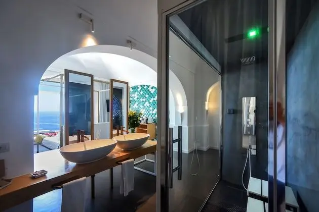 Executive Süit (Sauna and indoor Bathtub)