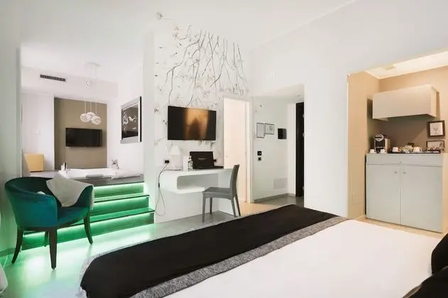 Deluxe Tek Büyük Yataklı Oda, Sıcak Su Küveti