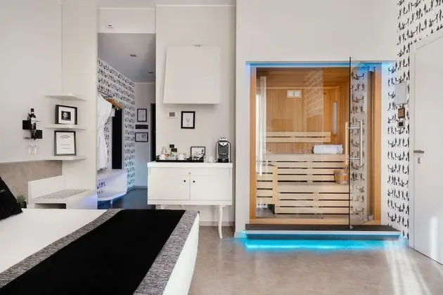 Tek Büyük Yataklı Oda (Sauna)