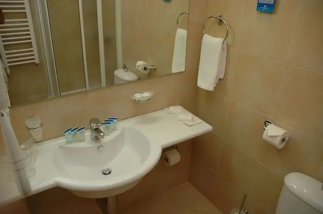 İki Ayrı Yataklı Oda, Balkon