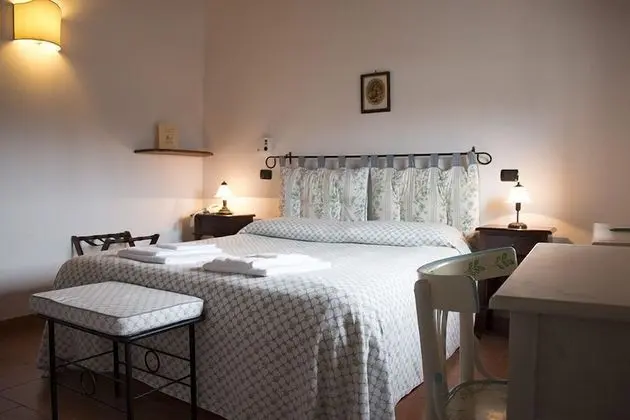 Dört Kişilik Oda, 1 Yatak Odası, Havuz Manzaralı