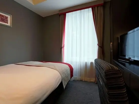 Economy Tek Büyük Yataklı Oda, Sigara İçilmez (High Floor)