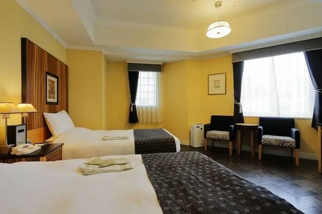 İki Ayrı Yataklı Oda, Sigara İçilmez, Köşe (Corner)