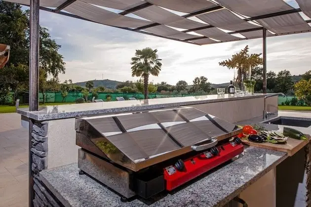 Villa, Sigara İçilebilir