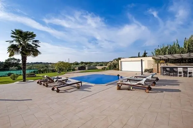 Villa, Sigara İçilebilir