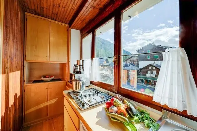 Family Apart Daire, Birden Çok Yatak (Monterosa Cozy Apartment 200mt From)