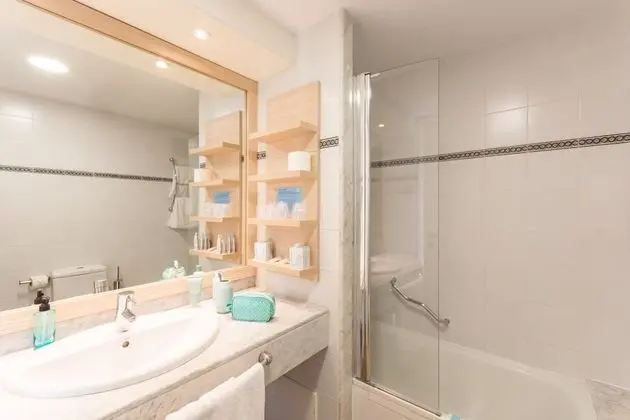 Tek Büyük Yataklı Oda, Deniz Manzaralı (Extra bed)