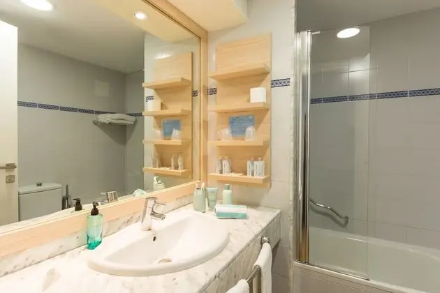 Tek Büyük Yataklı Oda, Deniz Manzaralı (Extra bed)