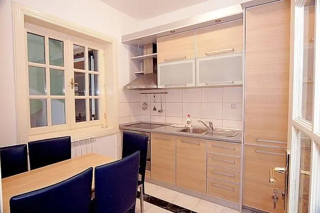 Apart Daire, Kısmi Deniz Manzaralı (BM)