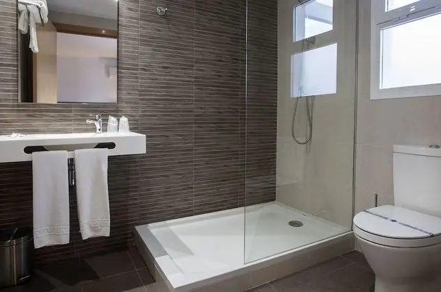 Standard Üç Kişilik Oda, Teras (2 Adults + 1 Children)