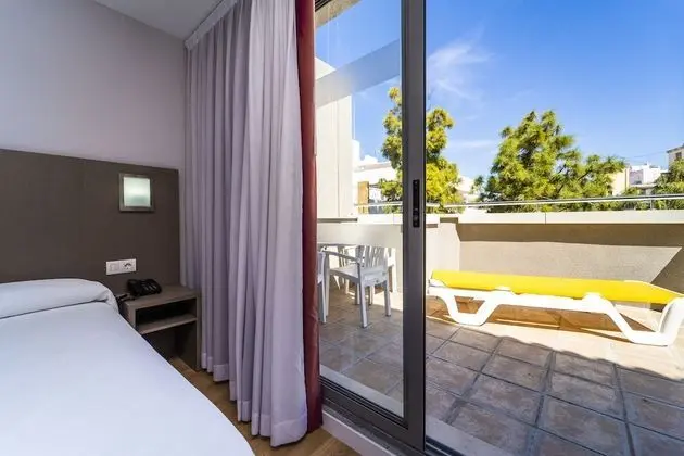 Standard Üç Kişilik Oda, Teras (3 Adults)