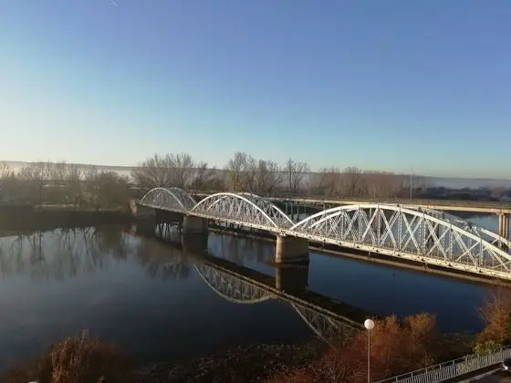 Tek Büyük Yataklı Oda (2 separate beds)