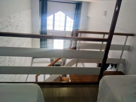 Dört Kişilik Oda, Sigara İçilmez (2 adults + 2 kids)