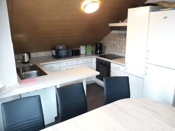 Apart Daire, 4 Yatak Odası, Balkon (Dachgeschoss)