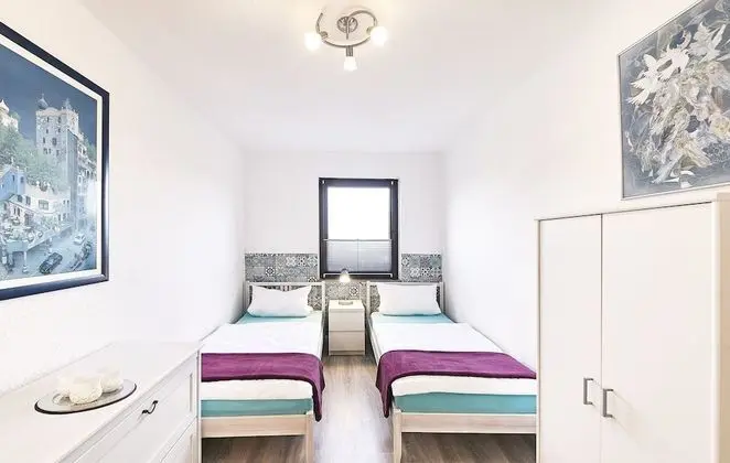 Basic Tek Büyük Yataklı Oda, Ortak Banyo