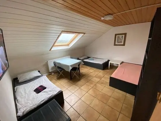 Basic Tek Büyük veya İki Ayrı Yataklı Oda