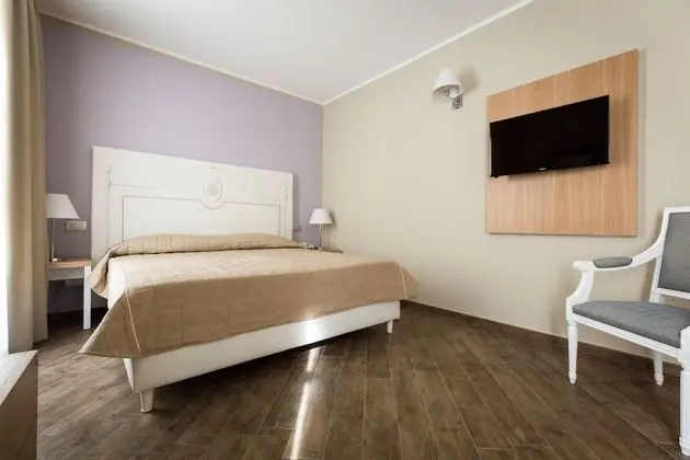 Classic Tek Büyük veya İki Ayrı Yataklı Oda