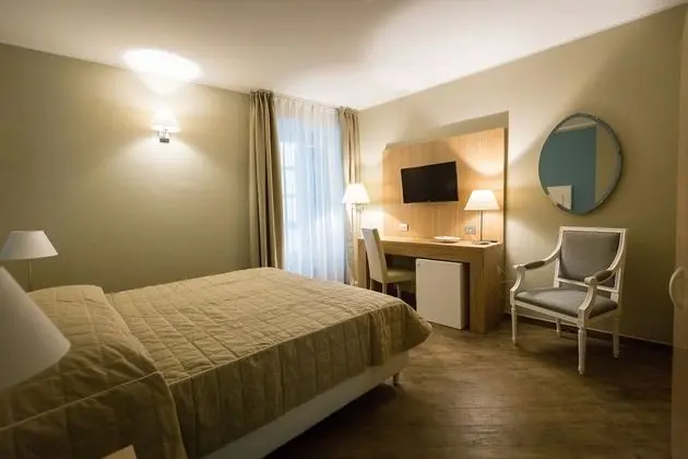 Classic Tek Büyük veya İki Ayrı Yataklı Oda