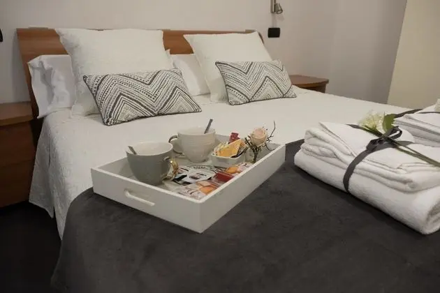 Büyük Yataklı Tek Kişilik Oda