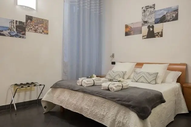 Büyük Yataklı Tek Kişilik Oda