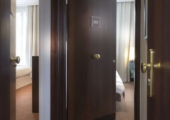 Chambres Communicantes