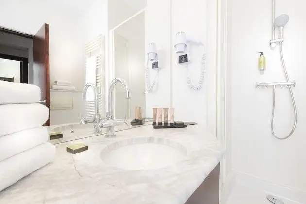 Chambres Communicantes