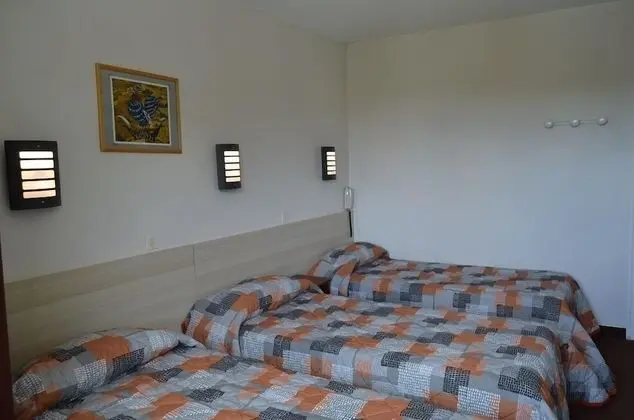 Üç Kişilik Oda