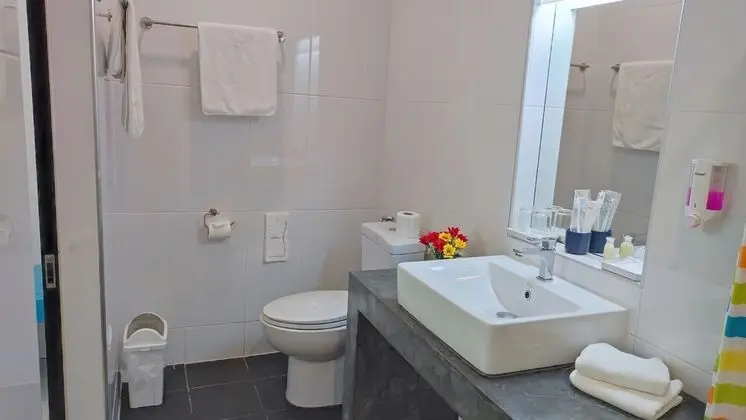 Tek Büyük Yataklı Oda, Veranda